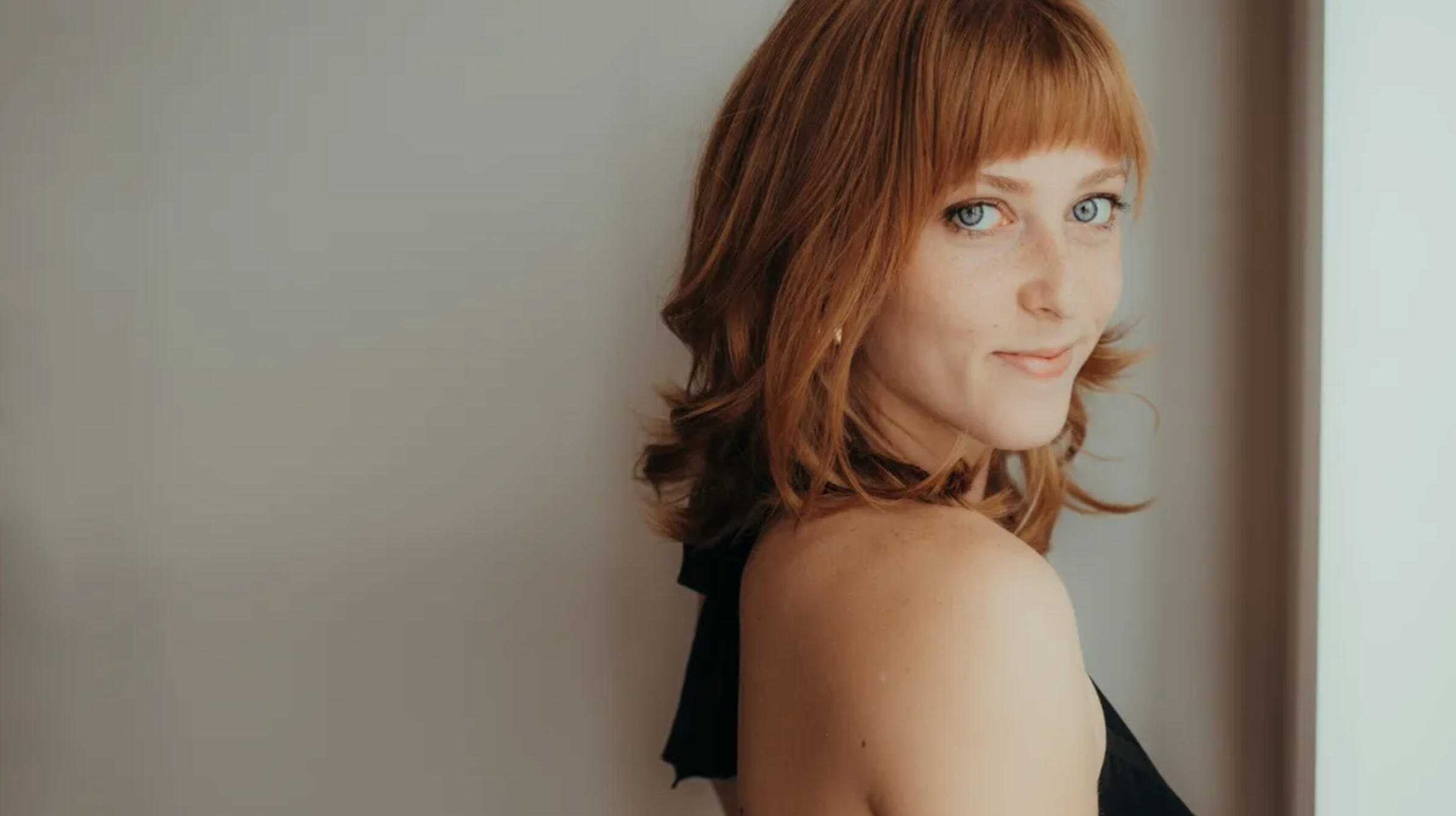 Sara Beth Thomas, Singer-Songwriter